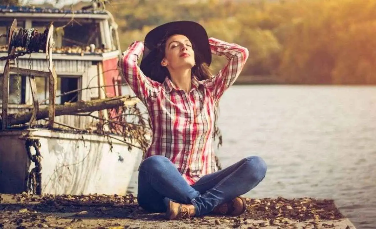 Wholehearted Living: How to Let Your Authentic Self Lead | The Vital Spirit | Laura Rowe | Empath Mentor