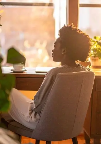 Is this for me? | Rooted Enough to Rise | The Vital Spirit | Empath Mentor | Laura Rowe